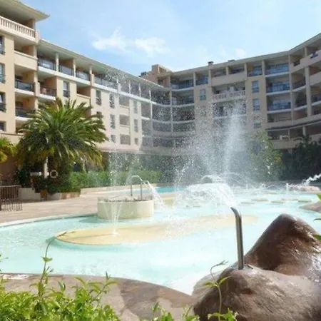 Lovely Cocoon In Cannes